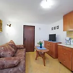 Dracice 1019 Appartamento *