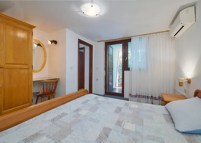 아파트 Dracice 1019 반졸레